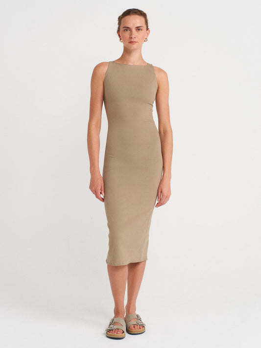 Body-Styling Midi Dress